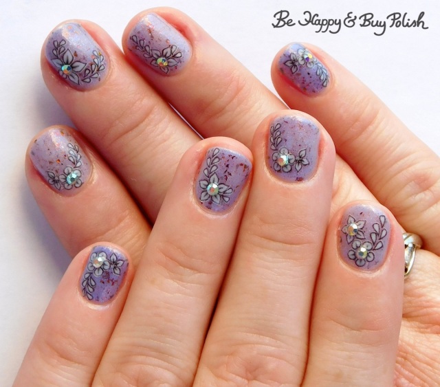 flower manicure with Heather's Hues Lucy Polish Pickup Pack February 2019 thermal nail polish | Be Happy And Buy Polish